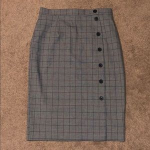 💥SOLD💥 H&M | plaid skirt